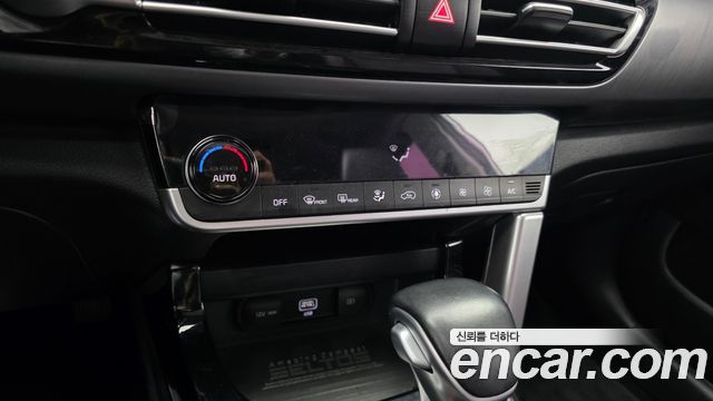 Kia Seltos Gasoline 1.6 Turbo 2WD Noblesse 2020 — фото 17