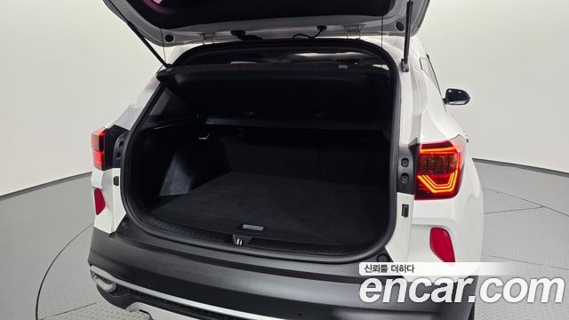 Kia Seltos Gasoline 1.6 Turbo 2WD Noblesse 2020 — фото 33