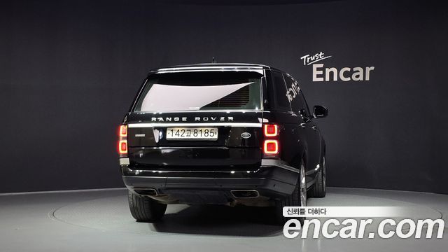 Land Rover Range Rover (IV) 4.4 SDV8 AB LWB DIESEL 2019 — фото 4