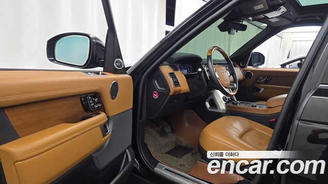 Land Rover Range Rover (IV) 4.4 SDV8 AB LWB DIESEL 2019 — фото 10