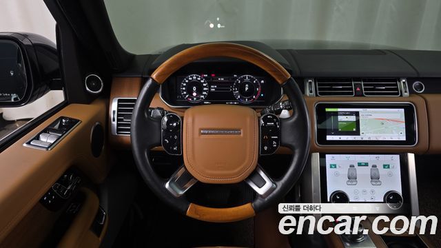 Land Rover Range Rover (IV) 4.4 SDV8 AB LWB DIESEL 2019 — фото 13