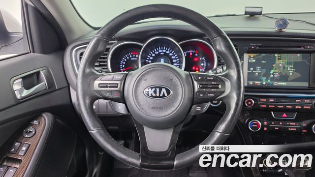 Kia K5 Luxury Trendy 2015 — фото 12