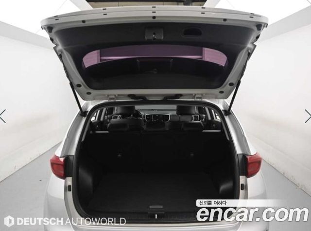 Kia Sportage The Bold Diesel 2.0 2WD Prestige 2020 — фото 24