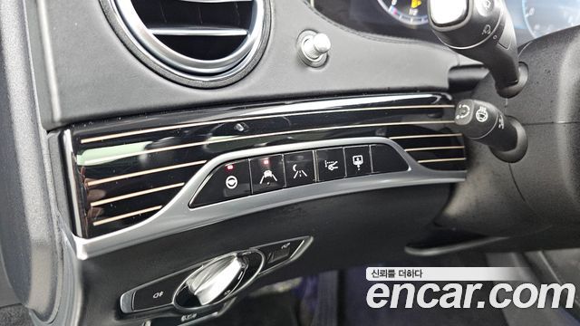 Mercedes-Benz S-Class (W222) Maybach S560 4MATIC 2018 — фото 30