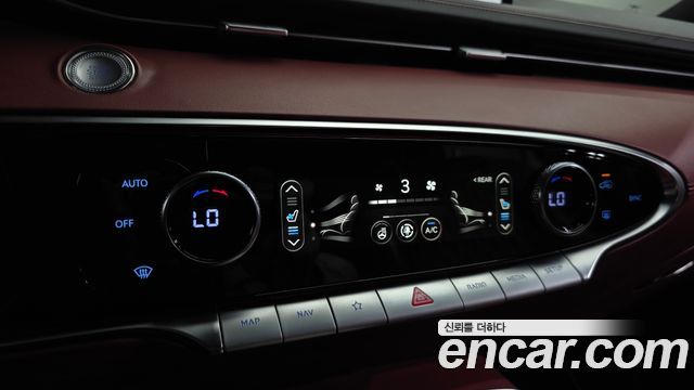 Genesis GV70 2.5T Gasoline AWD 2023 — фото 31