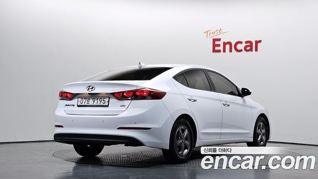 Hyundai Avante (AD) 1.6 e-VGT SMART 2018 — фото 2