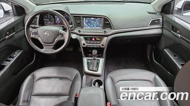 Hyundai Avante (AD) 1.6 e-VGT SMART 2018 — фото 7