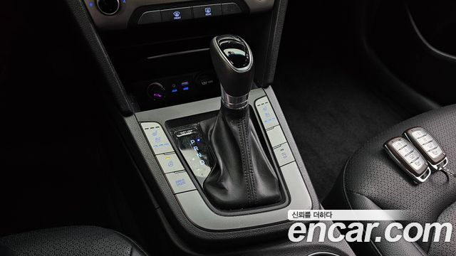 Hyundai Avante (AD) 1.6 e-VGT SMART 2018 — фото 9