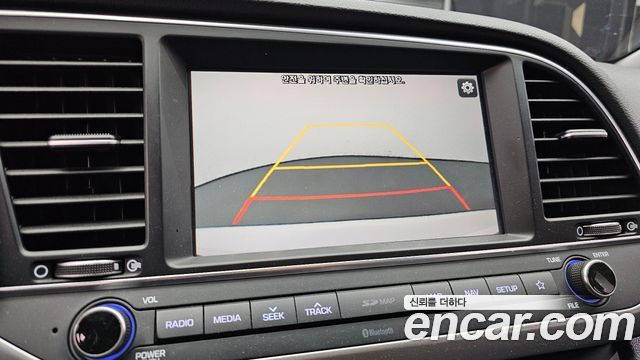 Hyundai Avante (AD) 1.6 e-VGT SMART 2018 — фото 17