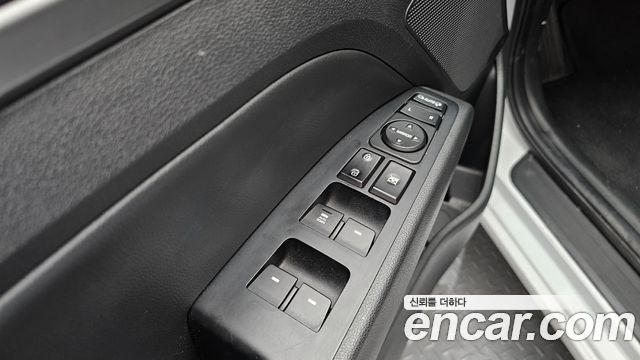 Hyundai Avante (AD) 1.6 e-VGT SMART 2018 — фото 19