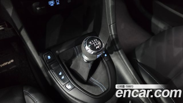 Hyundai Veloster (JS) 2.0 N 2019 — фото 9
