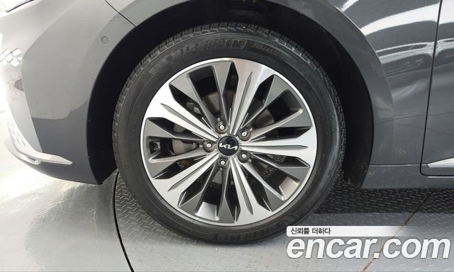 Kia K8 Hybrid Signature 2023 — фото 5