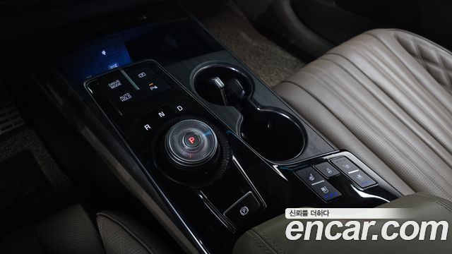 Kia K8 Hybrid Signature 2023 — фото 9