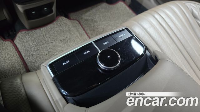 Kia K8 Hybrid Signature 2023 — фото 32