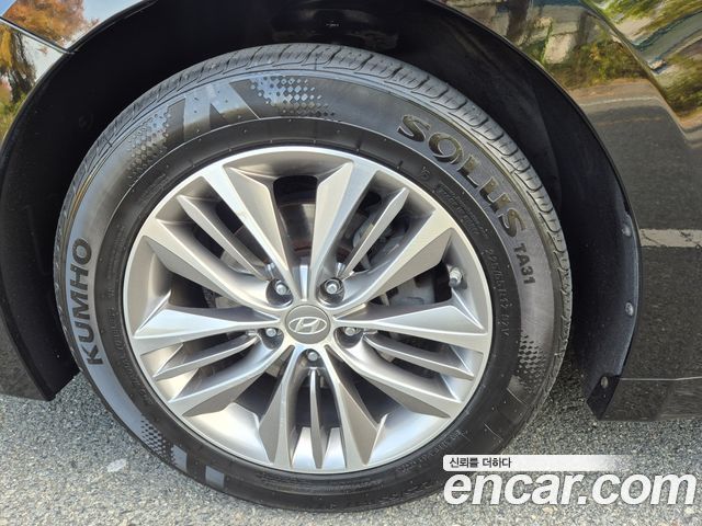 Hyundai Grandeur (HG) HG240 Modern 2015 — фото 16