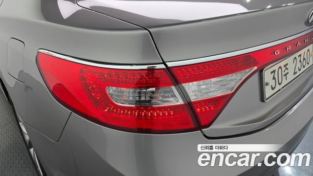 Hyundai Grandeur (HG) HG300 Prime 2012 — фото 23