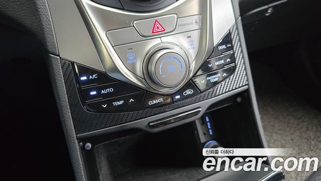 Hyundai Grandeur (HG) HG300 Prime 2012 — фото 29