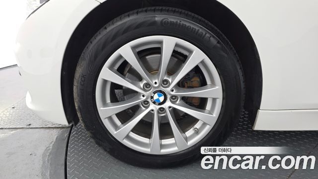 BMW 3 Series (F30) 320d 2017 — фото 5
