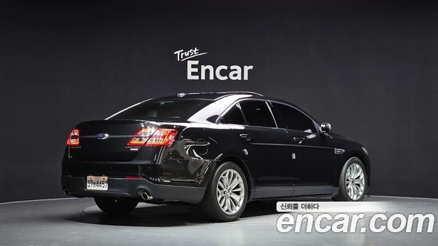 Ford Taurus 2.0 Limited EcoBoost 6th 2014 — фото 2