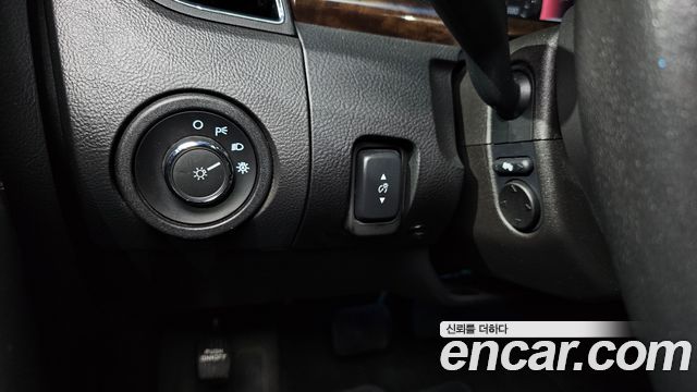 Ford Taurus 2.0 Limited EcoBoost 6th 2014 — фото 16
