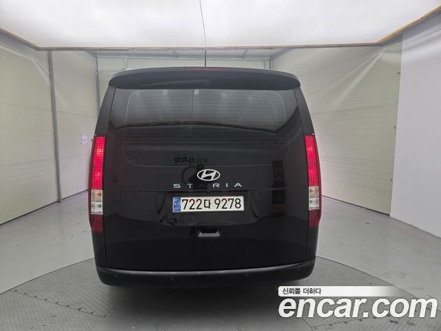 Hyundai Staria Tourer 11-Seater Smart 2025 — фото 3
