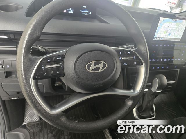 Hyundai Staria Tourer 11-Seater Smart 2025 — фото 15