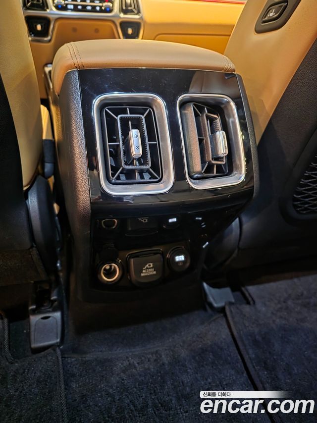 Kia Sorento (IV) HEV 1.6 2WD Signature 2023 — фото 19