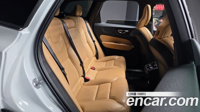 Volvo XC60 (II) D5 Inscription 2019 — фото 12