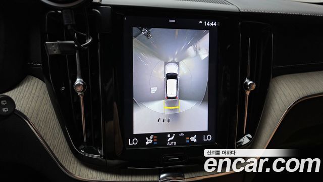 Volvo XC60 (II) D5 Inscription 2019 — фото 15