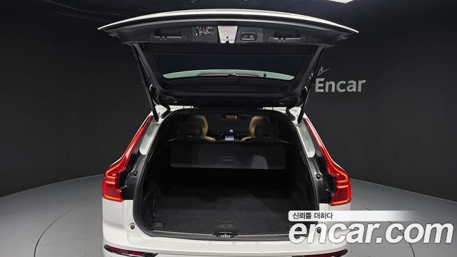 Volvo XC60 (II) D5 Inscription 2019 — фото 20
