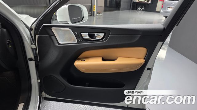 Volvo XC60 (II) D5 Inscription 2019 — фото 25