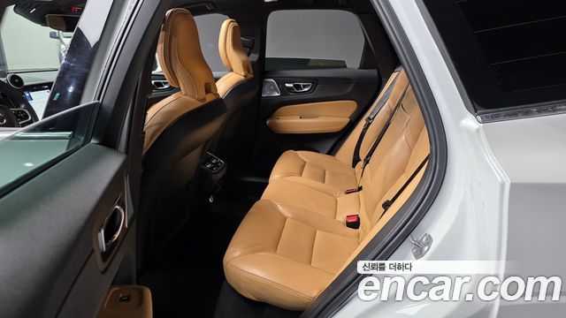 Volvo XC60 (II) D5 Inscription 2019 — фото 26