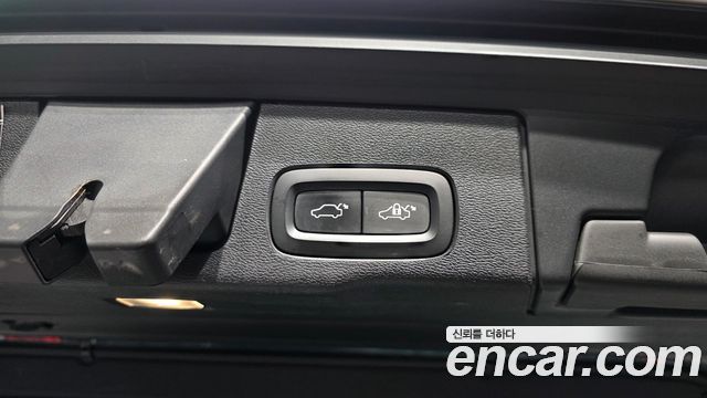 Volvo XC60 (II) D5 Inscription 2019 — фото 34