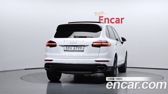 Porsche Cayenne 3.0 Diesel Platium Edition 958 2017 — фото 4