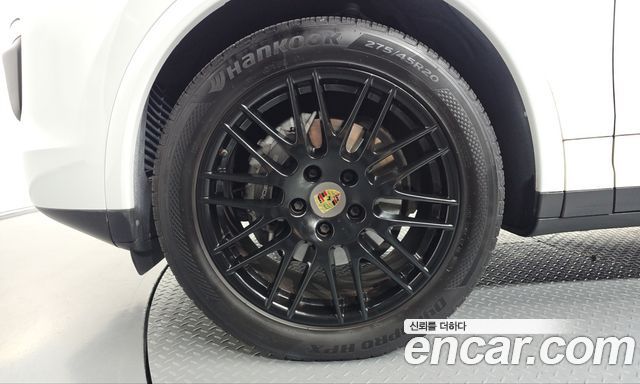 Porsche Cayenne 3.0 Diesel Platium Edition 958 2017 — фото 5