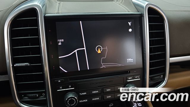 Porsche Cayenne 3.0 Diesel Platium Edition 958 2017 — фото 14