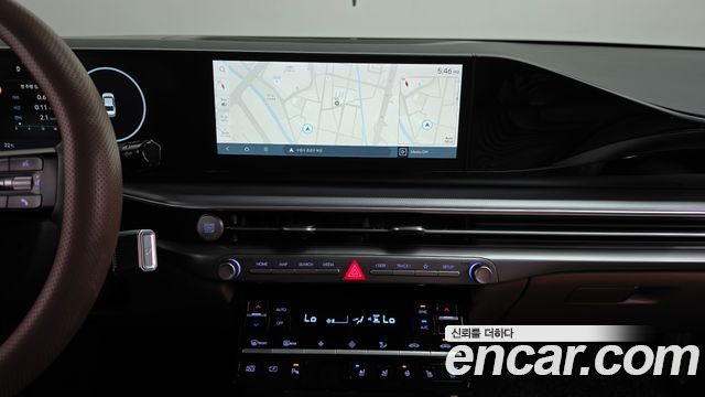 Hyundai Grandeur (GN7) 2,5 Gasoline 2WD Exclusive 2023 — фото 12