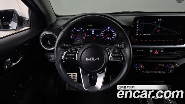 Kia K3 (II) 1.6 Prestige 2023 — фото 17