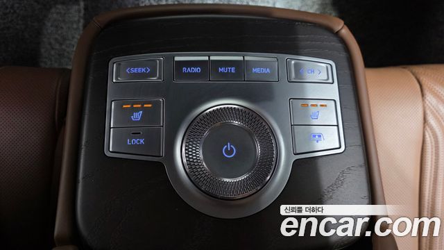 Genesis G80 (RG3) Gasoline 2.5 Turbo AWD 2022 — фото 36