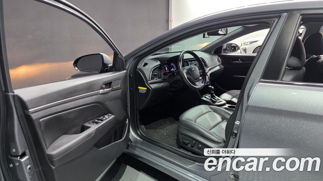 Hyundai Avante (AD) 1.6 GDI Modern 2016 — фото 10