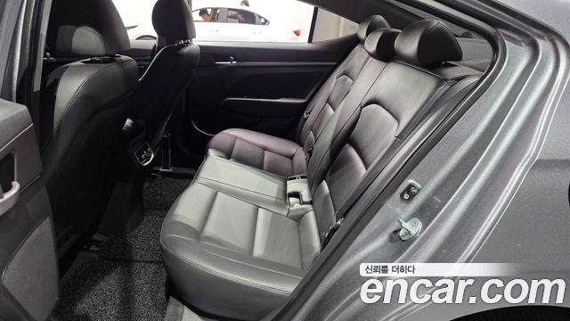 Hyundai Avante (AD) 1.6 GDI Modern 2016 — фото 15