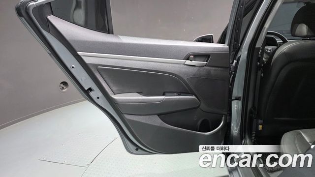 Hyundai Avante (AD) 1.6 GDI Modern 2016 — фото 31