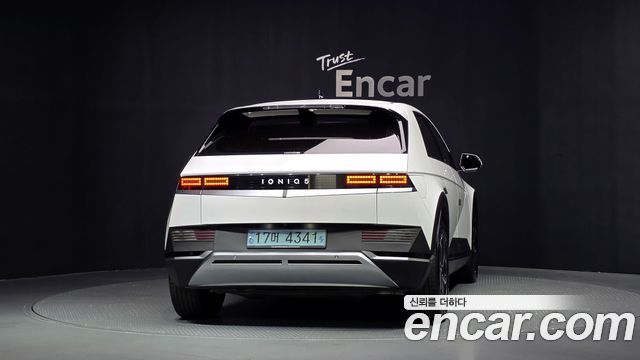 Hyundai Ioniq 5 Long range Exclusive 2022 — фото 4