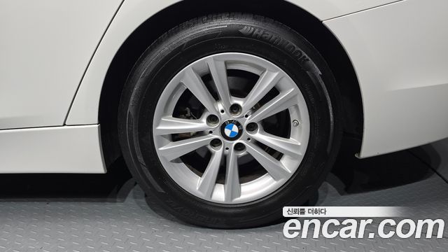 BMW 3 Series (F30) 320d ED Edition 2016 — фото 21