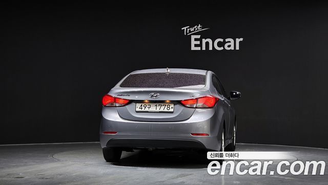 Hyundai Avante 1.6 LPi Style 2015 — фото 4