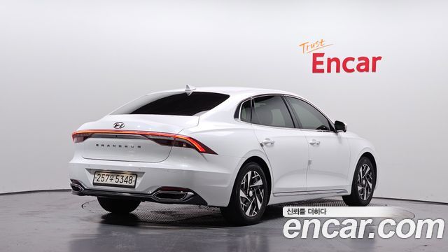 Hyundai Grandeur Hybrid (IG) Exclusive 2020 — фото 2