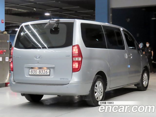 Hyundai Grand Starex 5-Seater VAN Smart 2016 — фото 4