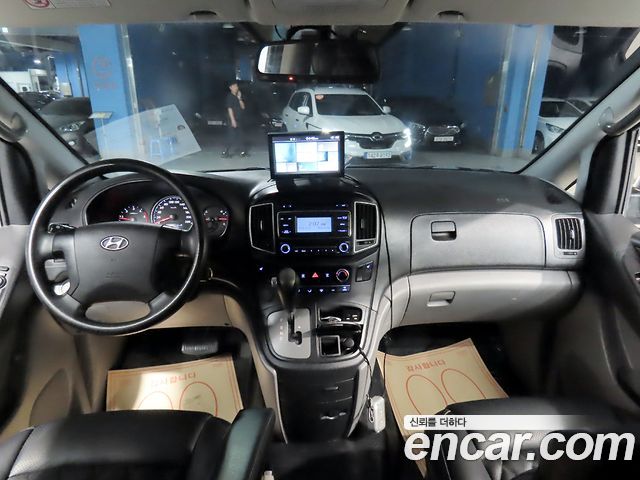 Hyundai Grand Starex 5-Seater VAN Smart 2016 — фото 5