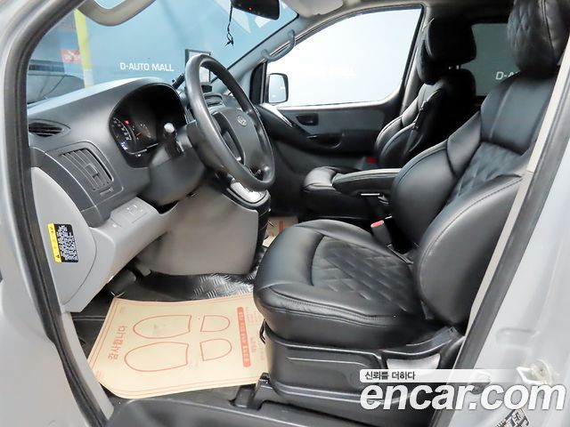 Hyundai Grand Starex 5-Seater VAN Smart 2016 — фото 6