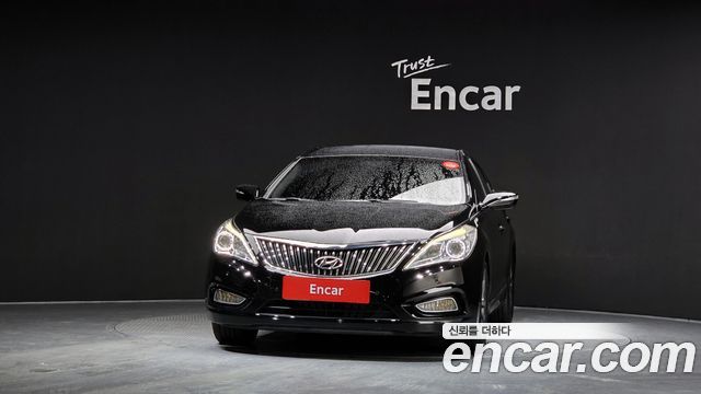 Hyundai Grandeur (HG) HG240 Luxury 2011 — фото 3